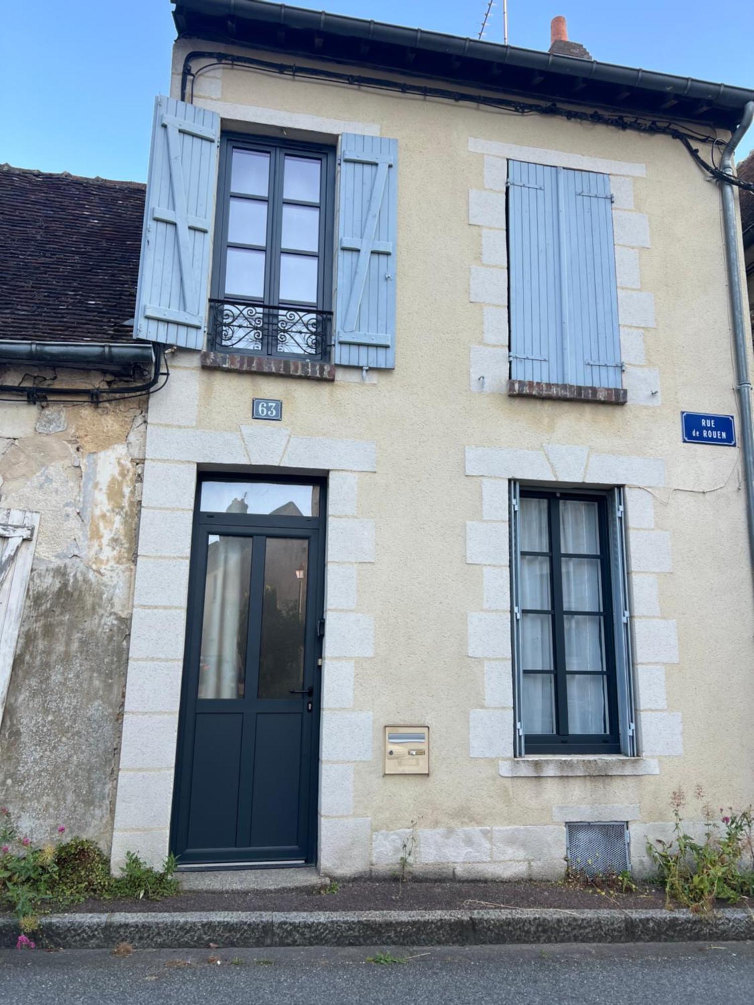 La Persienne Bleue - Coeur Historique De Mortagne Au Perche Villa Exterior photo
